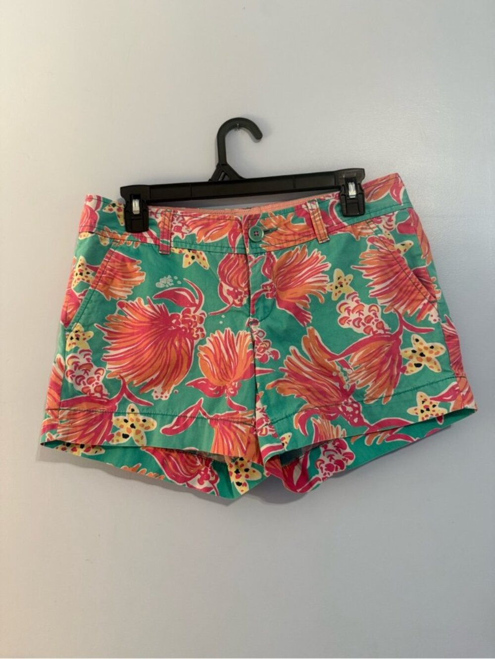 Lilly Pulitzer The Callahan Shorts “Lagoon Green Shaggin" Print Size 4 EUC